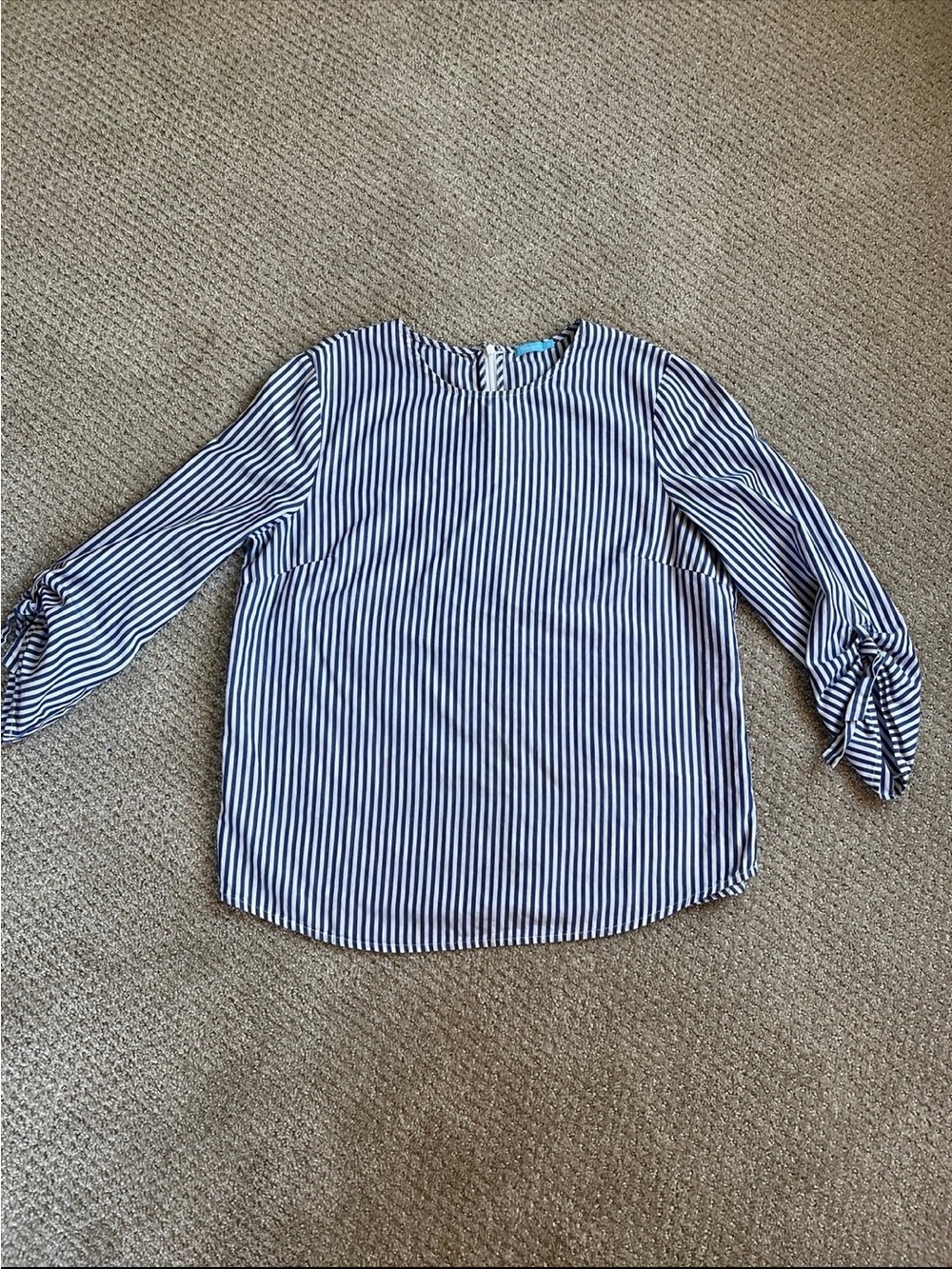J. McLaughlin Blue and White Striped Cropped Sleeve Blouse